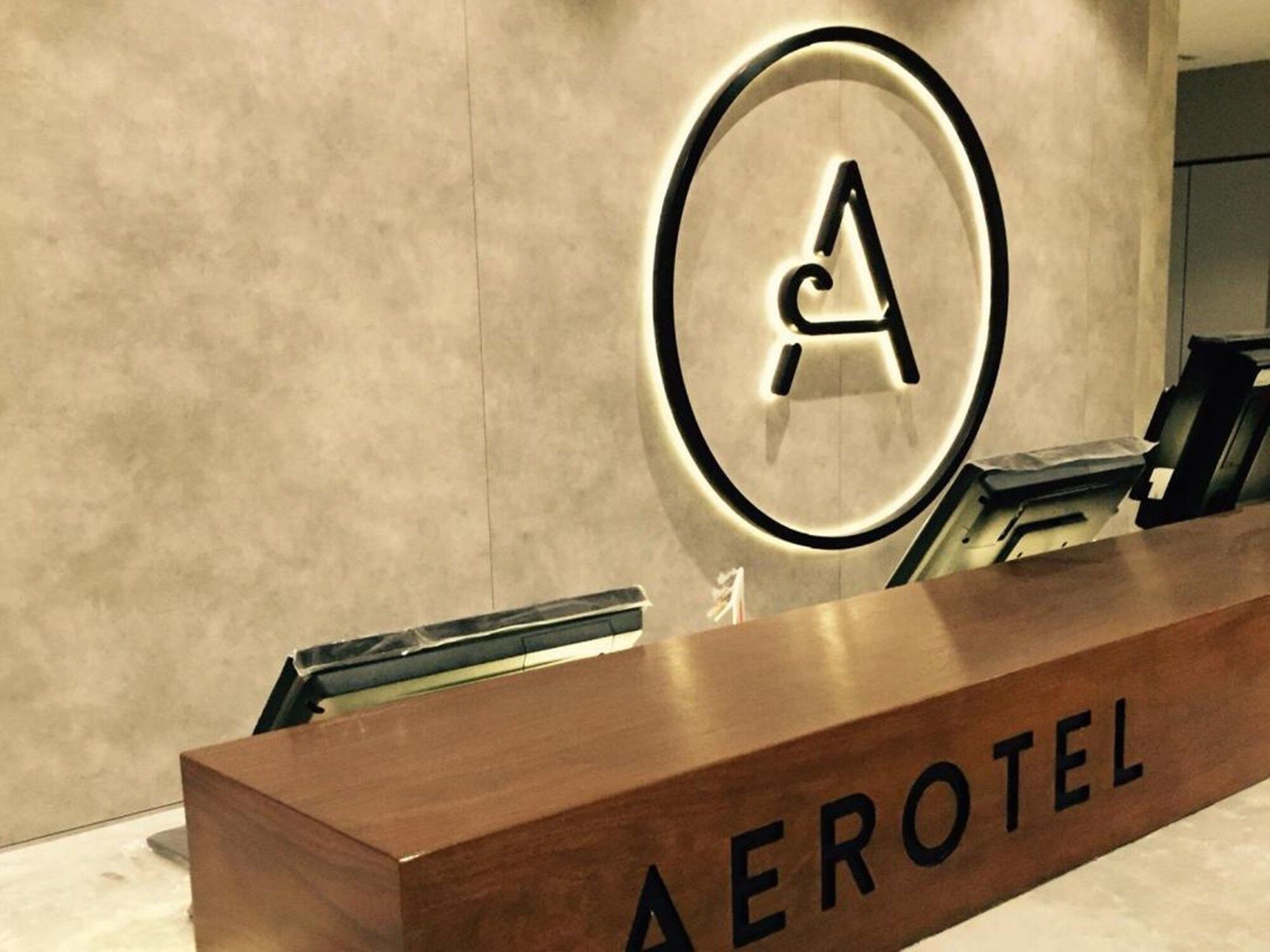 Aerotel Cebu マクタン エクステリア 写真